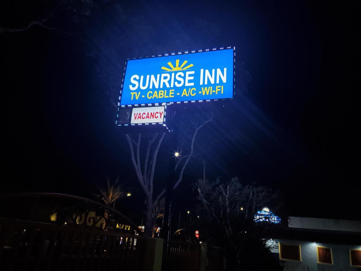 Sunrise Inn Саут Гейт Екстериор снимка