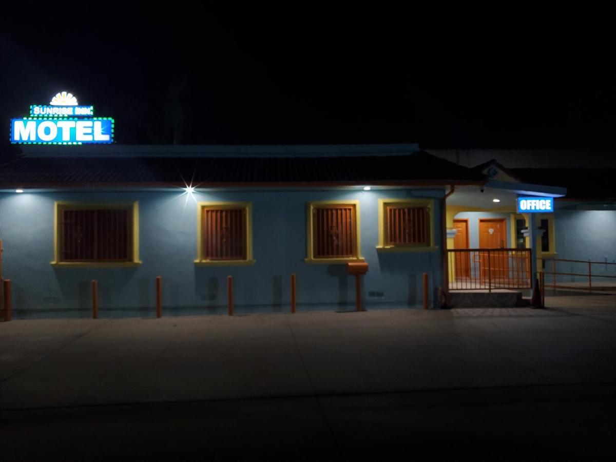 Sunrise Inn Саут Гейт Екстериор снимка